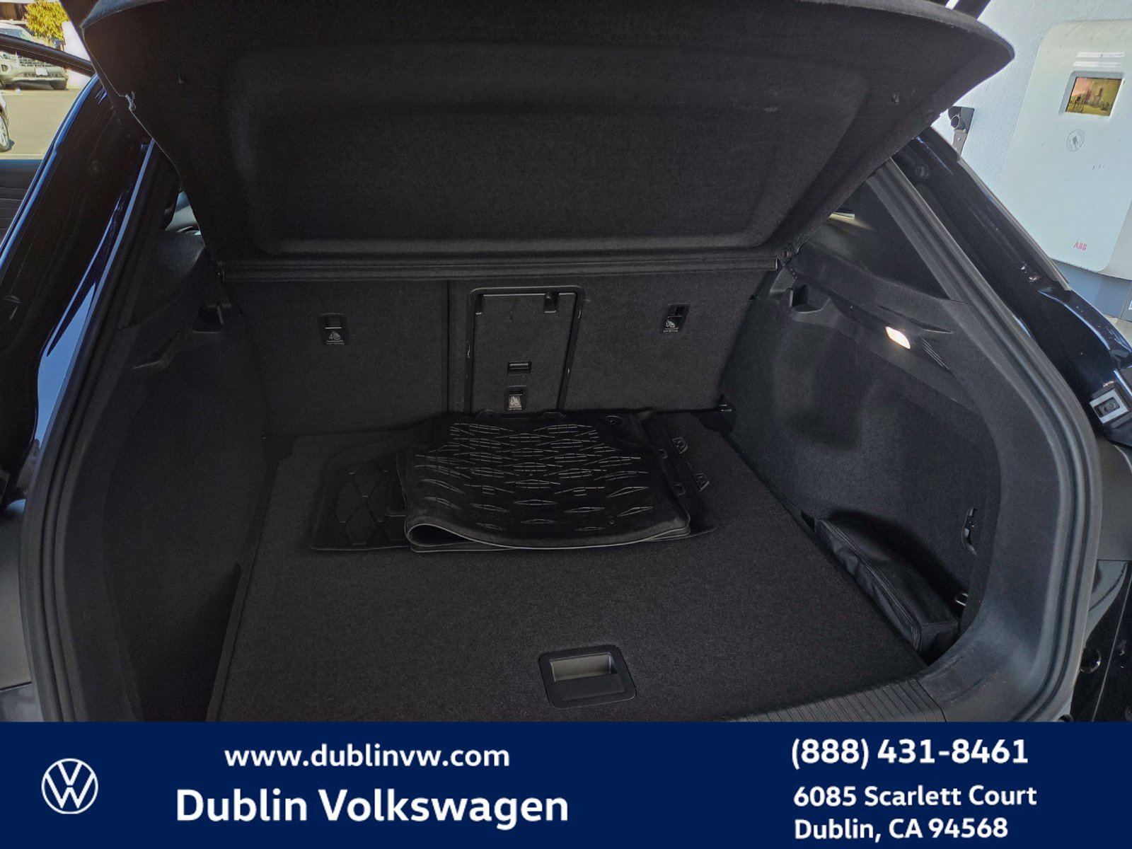 Used 2023 Volkswagen ID.4 S RWD image 24