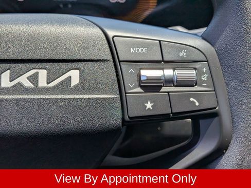 Used 2025 Kia K4 FWD image 21
