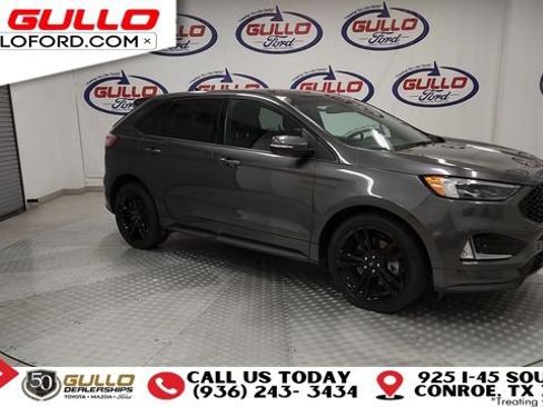 Used 2019 Ford Edge ST w/ Equipment Group 401A image 2