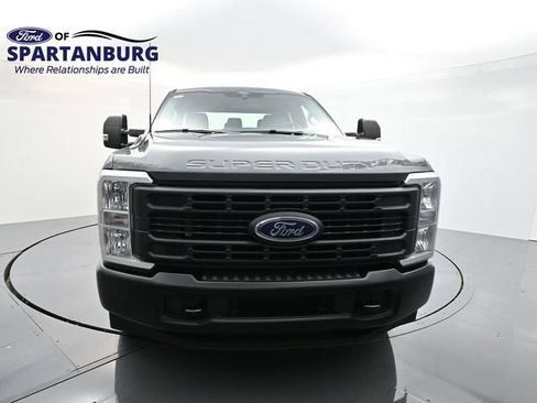 Used 2026 Ford F250 XL RWD image 2