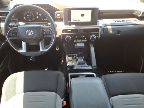 Certified 2025 Toyota Tacoma TRD Sport AWD/4WD image 11