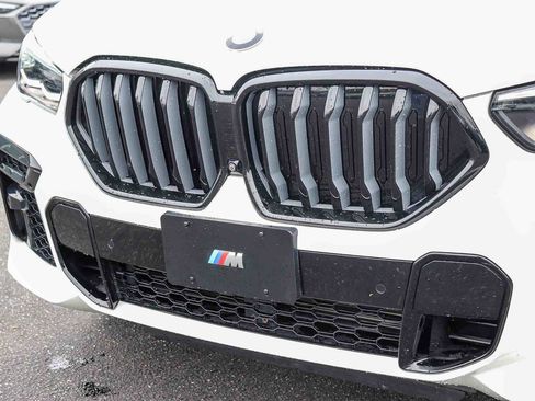Used 2022 BMW X6 xDrive40i w/ M Sport Package AWD/4WD image 8