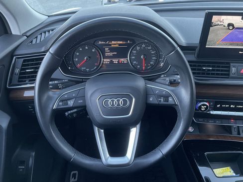 Certified 2023 Audi Q5 2.0T Premium w/ Convenience Package AWD/4WD image 8