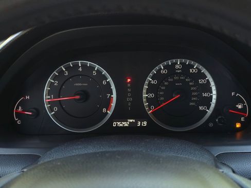 Used 2012 Honda Accord EX-L image 27