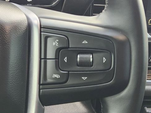 Used 2025 GMC Sierra 1500 Elevation image 27