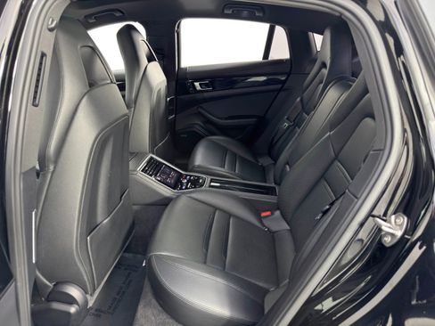 Used 2018 Porsche Panamera 4S w/ Premium Package Plus AWD/4WD image 43
