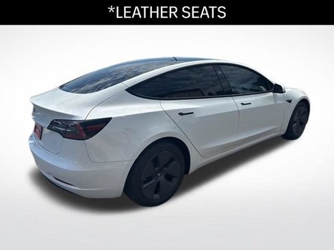 Used 2023 Tesla Model 3 Standard Range RWD image 3