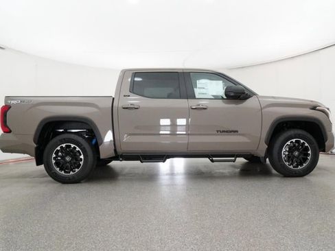 New 2026 Toyota Tundra SR5 AWD/4WD image 27