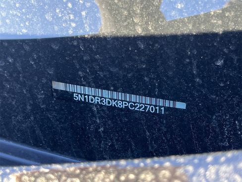 Certified 2023 Nissan Pathfinder Platinum image 12