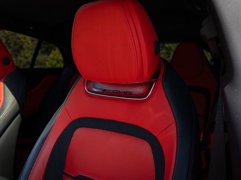 Used 2022 Mercedes-Benz AMG GT 43 image 30