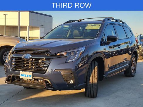 New 2025 Subaru Ascent Bronze Edition image 2