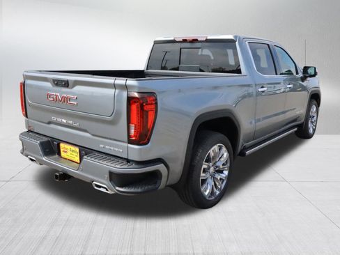 New 2026 GMC Sierra 1500 Denali w/ Denali Reserve Package AWD/4WD image 7