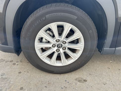 Certified 2026 Toyota Grand Highlander AWD image 12