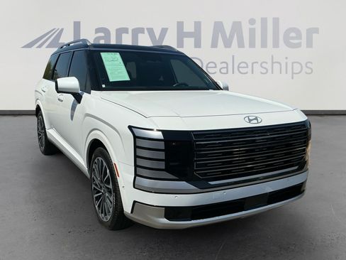 Used 2026 Hyundai Palisade Calligraphy AWD/4WD image 6