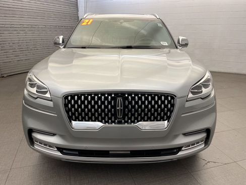 Used 2021 Lincoln Aviator Black Label w/ Dynamic Handling Package image 8