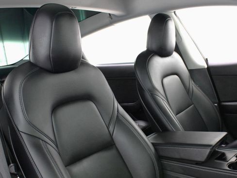 Used 2021 Tesla Model 3 Performance image 46