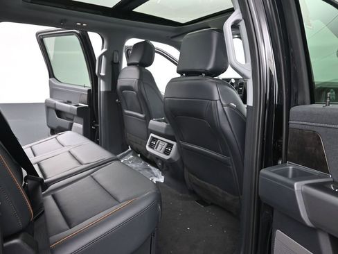New 2026 Ford F250 Lariat AWD/4WD image 14