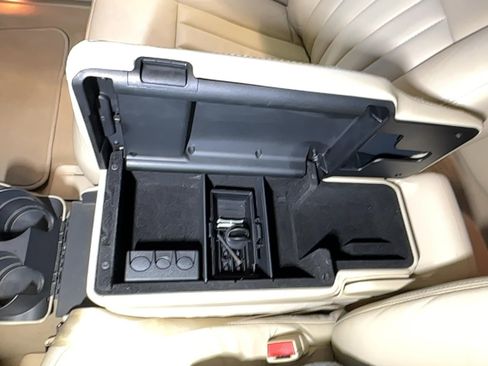 Used 2007 Lincoln Town Car Signature RWD image 33