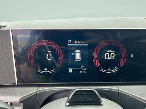 New 2025 Hyundai Santa Fe SEL FWD image 29