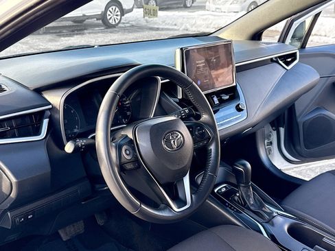Used 2024 Toyota Corolla SE image 4