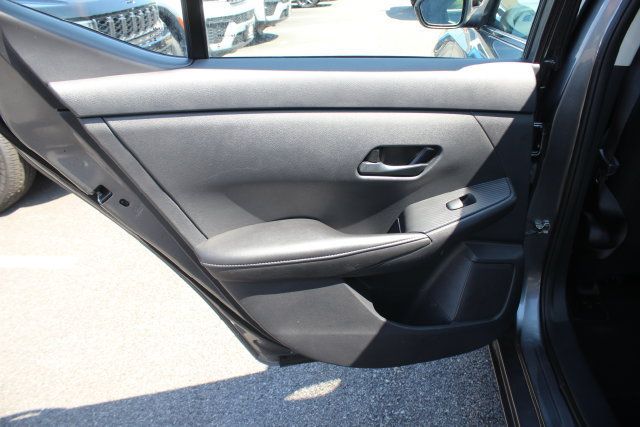 Used 2025 Nissan Sentra S FWD image 21