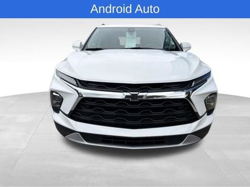 Used 2024 Chevrolet Blazer LT w/ Convenience Package FWD image 8