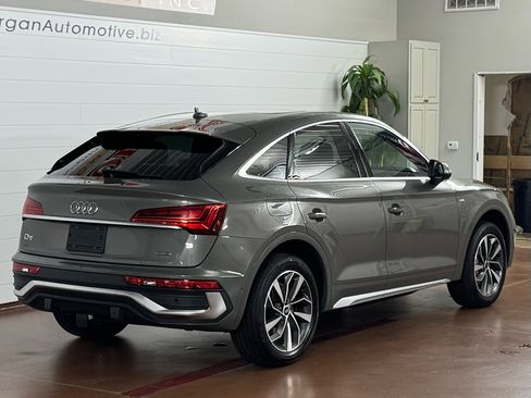 Used 2023 Audi Q5 2.0T Prestige w/ Prestige Package image 3
