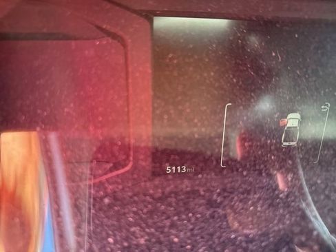 Used 2025 Toyota Tacoma SR image 9