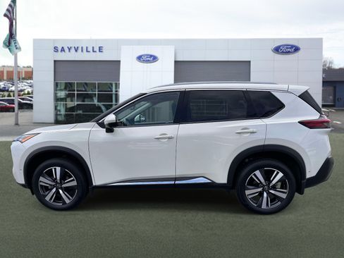 Used 2023 Nissan Rogue SL w/ SL Premium Package AWD/4WD image 2