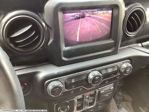Used 2022 Jeep Wrangler Unlimited Sport AWD/4WD image 14