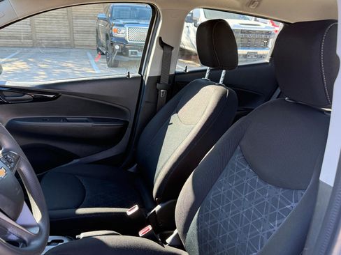 Used 2022 Chevrolet Spark LT image 16