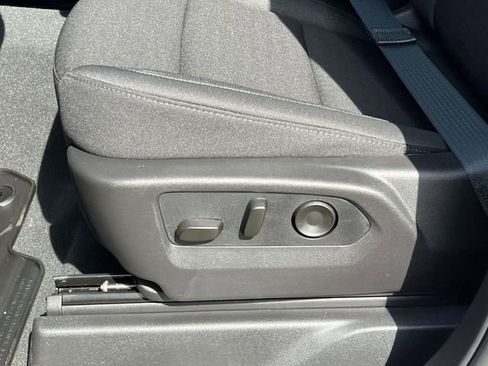 New 2026 GMC Sierra 1500 Elevation image 17