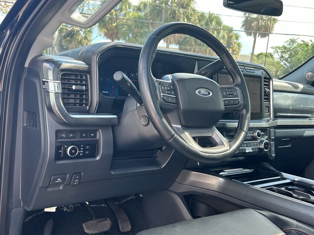Used 2023 Ford F350 Lariat w/ Lariat Ultimate Package AWD/4WD image 37