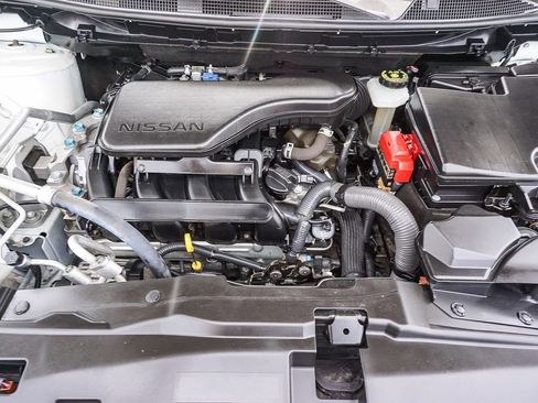 Used 2020 Nissan Rogue Sport SL FWD image 25
