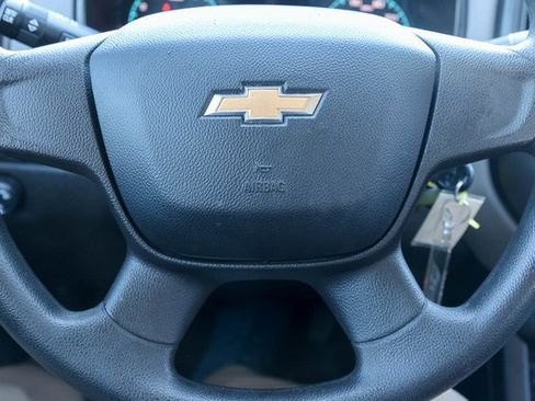 Used 2021 Chevrolet Colorado W/T image 23