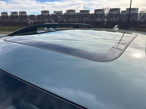 Used 2018 Subaru Forester 2.5i Premium w/ All-Weather Package image 10