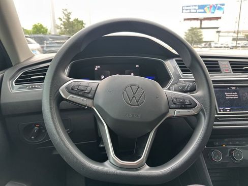 Used 2023 Volkswagen Tiguan S FWD image 9
