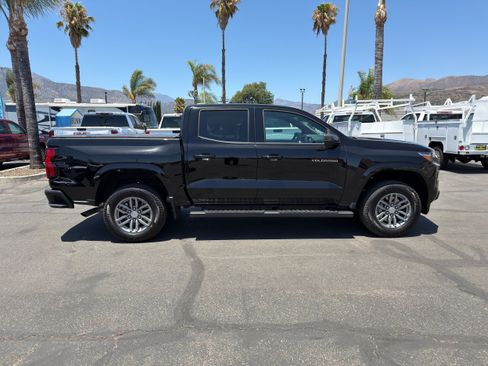 Used 2026 Chevrolet Colorado LT RWD image 9