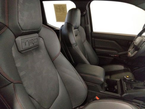Used 2024 Toyota Tacoma TRD Pro AWD/4WD image 47