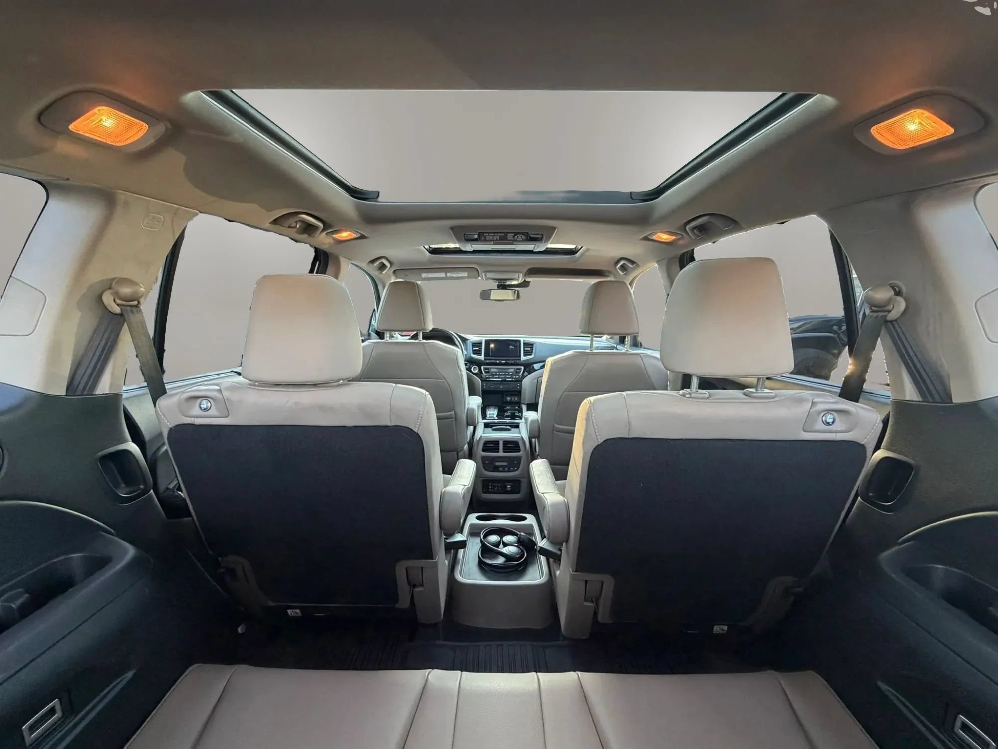 Used 2016 Honda Pilot Elite image 24