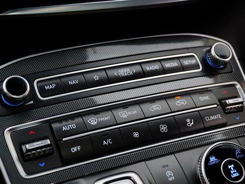 Used 2022 Hyundai Santa Fe SEL w/ Convenience + Premium Package image 15