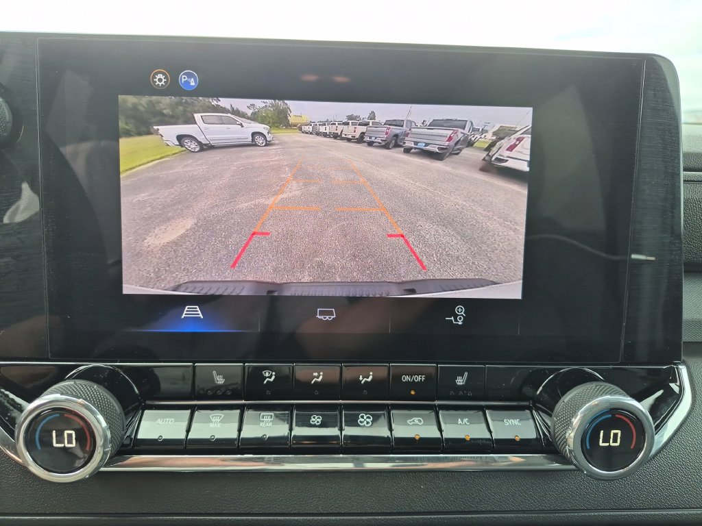 Used 2026 Chevrolet Colorado Trail Boss AWD/4WD image 28