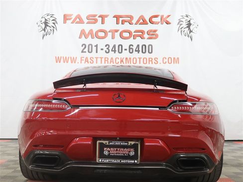 Used 2016 Mercedes-Benz AMG GT S image 5