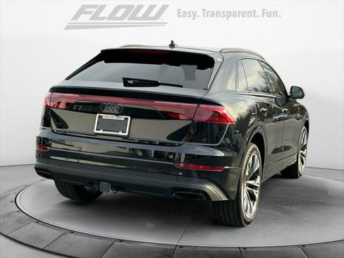 Used 2025 Audi Q8 Premium AWD/4WD image 9