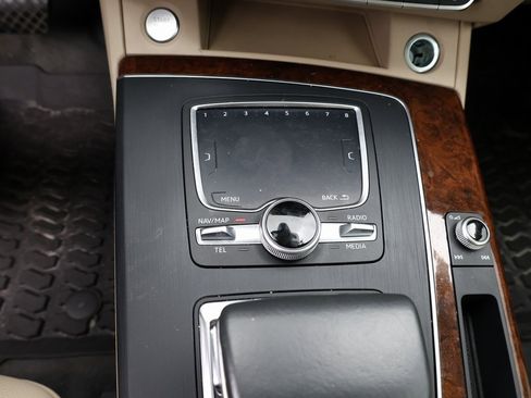 Used 2018 Audi Q5 2.0T Premium Plus w/ Premium Plus Package image 28