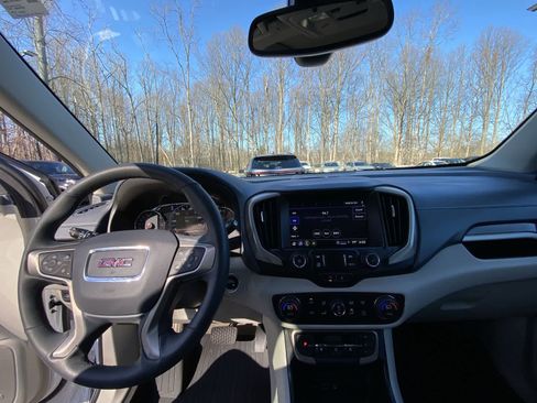 Used 2023 GMC Terrain Denali w/ Denali Premium Package image 22