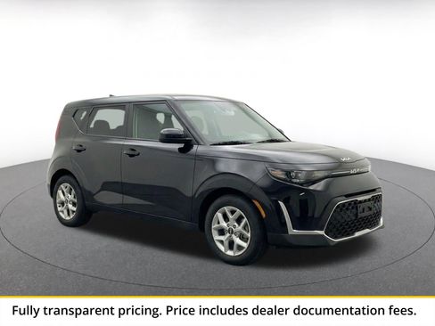 Used 2025 Kia Soul LX w/ LX Technology Package FWD image 1