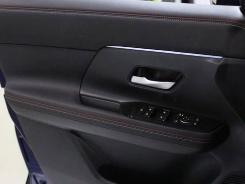 New 2026 Nissan Kicks SR w/ Cold Weather Package image 11