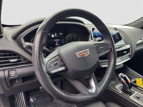 Used 2021 Cadillac CT5 Sport image 9