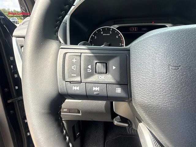 Certified 2026 Nissan Rogue SV FWD image 21